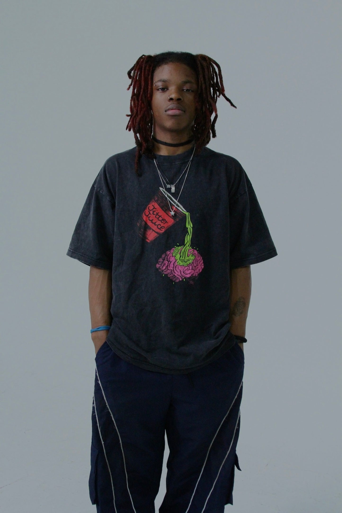 BLACK JITTER JUICE TEE
