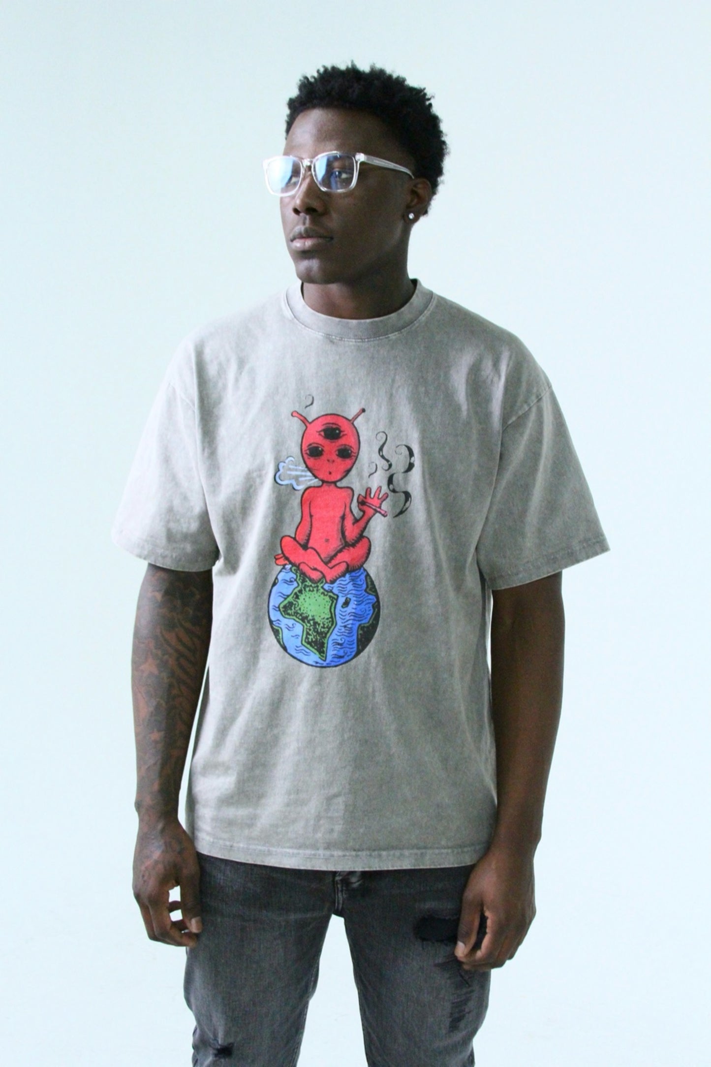 GREY ETERNAL XISTENCE TEE